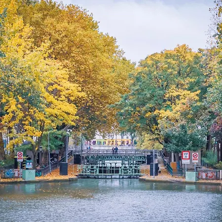 Veeve - Canal-side Hideaway Apartamento